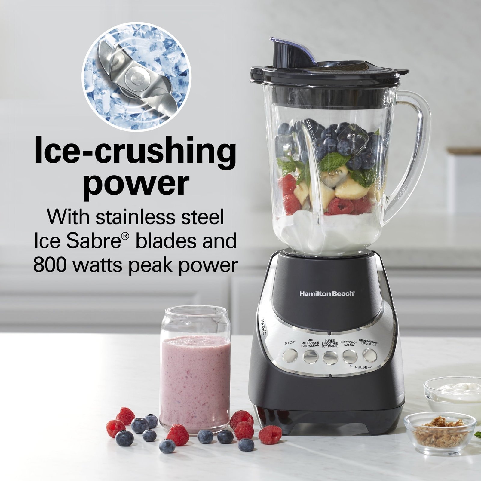 Hamilton Beach Wave Action Blender for Kitchen, 48 oz Jar for Smoothies and Shakes, Black